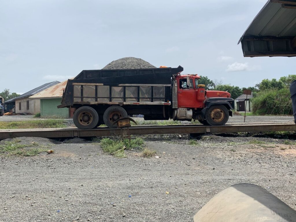 gravel stone delivery